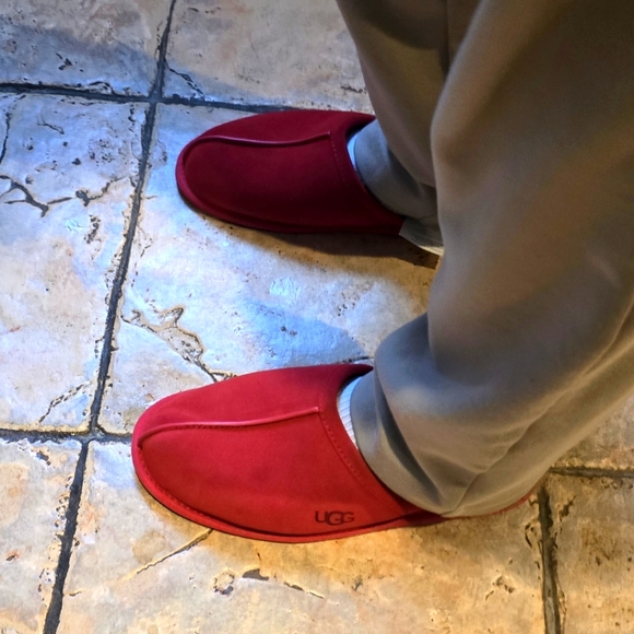UGG Other - UGG slippers.